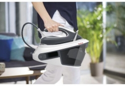 Паровая станция Tefal SV8020E1 белый/синий